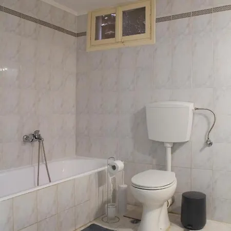 Feriehus Kilada Country House