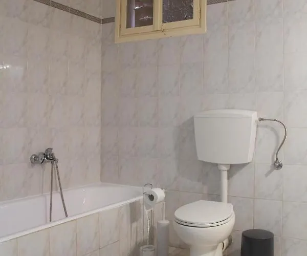 Vakantiehuis Kilada Country House